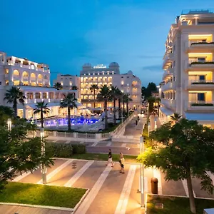 navštívit hotel